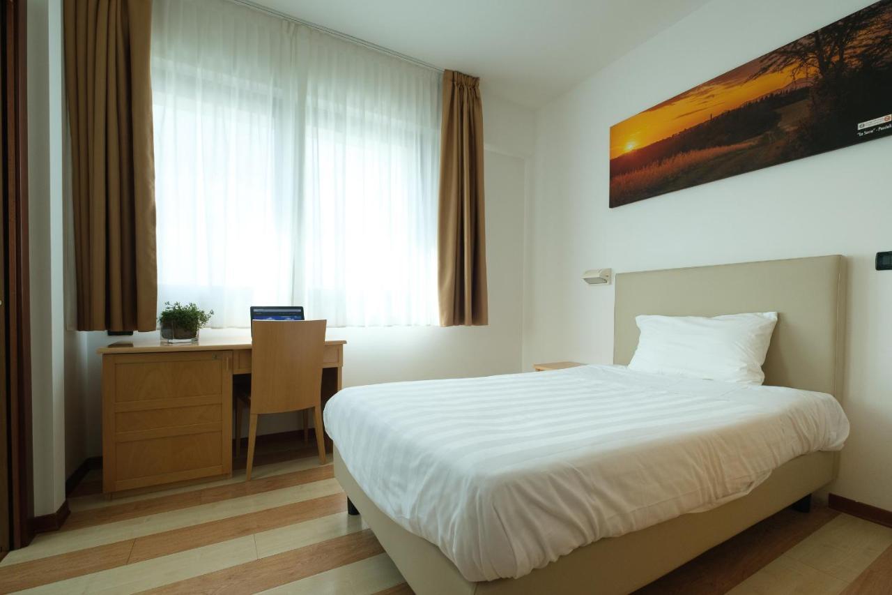 Hotel Portavaldera Peccioli Екстериор снимка