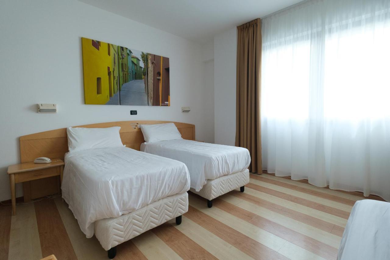Hotel Portavaldera Peccioli Екстериор снимка