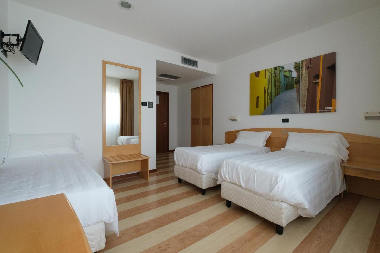 Hotel Portavaldera Peccioli Екстериор снимка