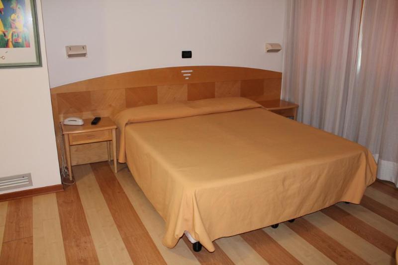 Hotel Portavaldera Peccioli Екстериор снимка